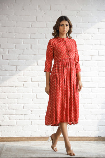 Ruby Radiance Kurti