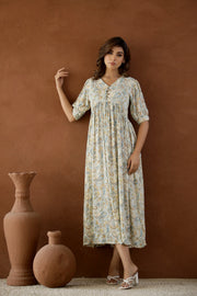 Ivory Blossom Kurti